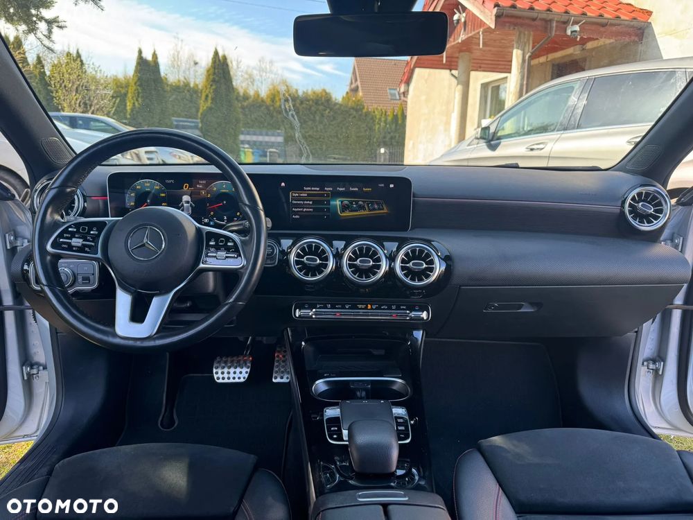 Mercedes-Benz Klasa A 250 4Matic 7G-DCT AMG Line - 25