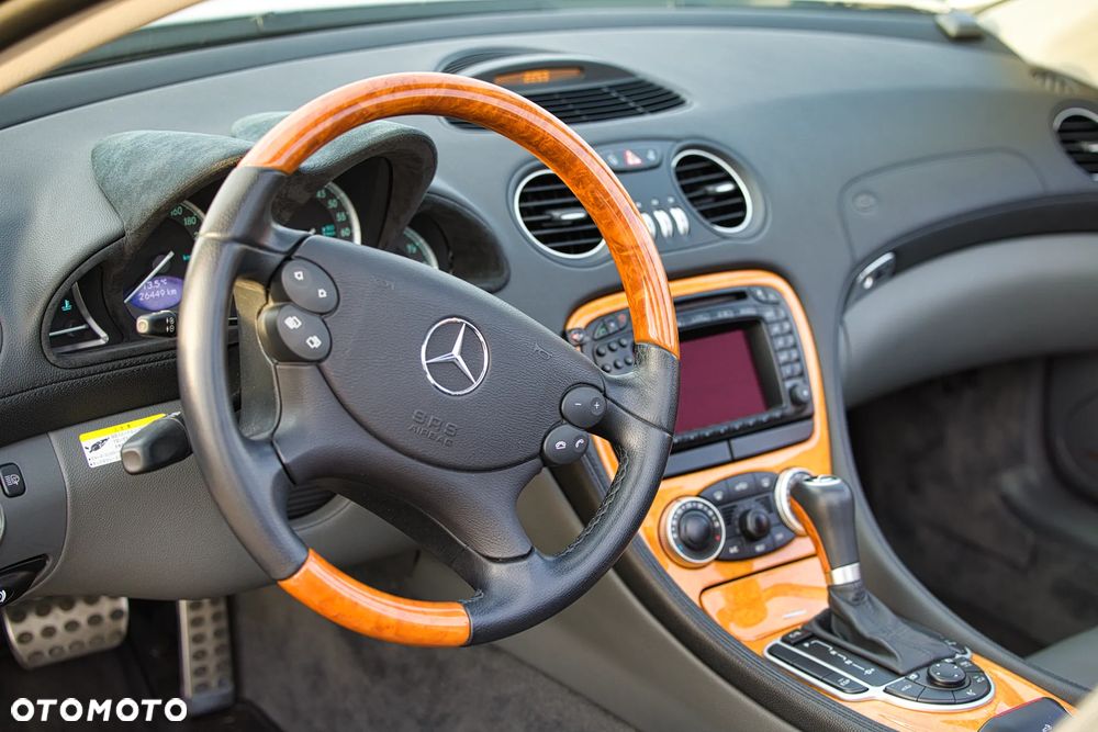 Mercedes-Benz SL 500 7G-TRONIC - 5