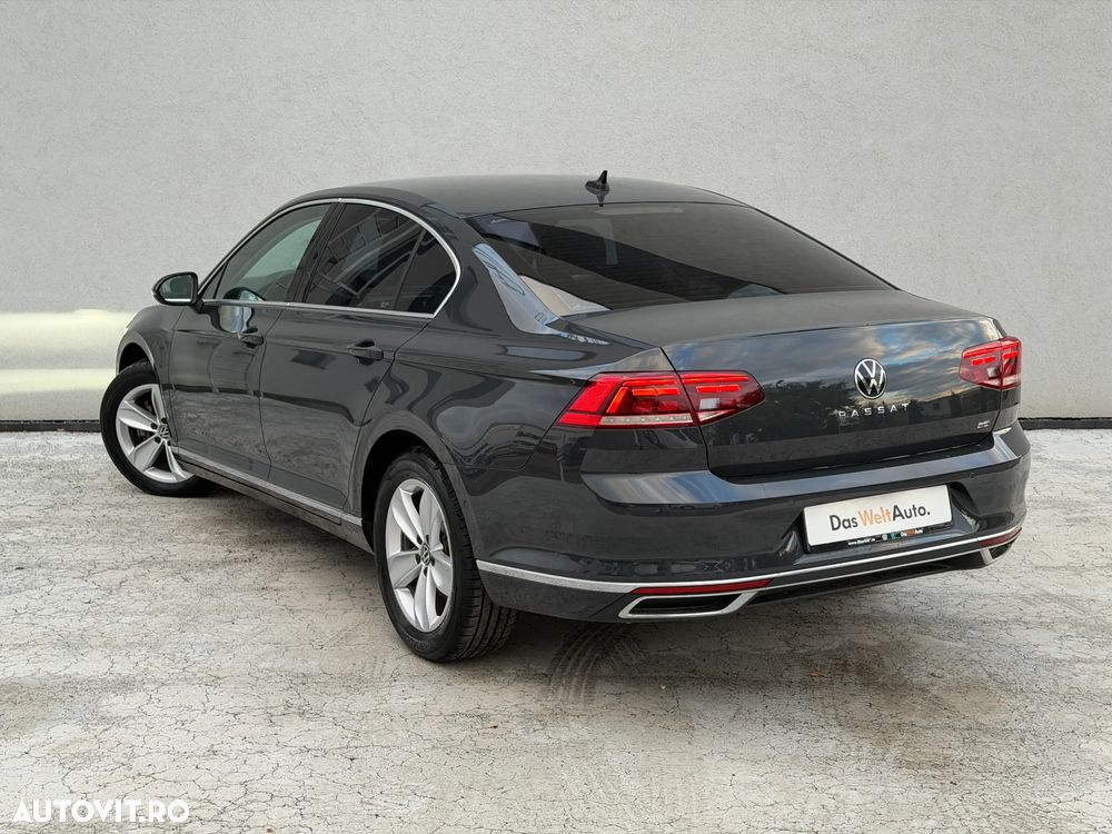 Volkswagen Passat 2.0 TDI DSG Highline - 4