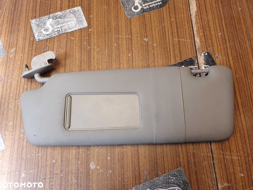 Daszek Lewy Słonecznik Oslona Przeciwsloneczna Platin Hell AUDI A4 B6 8E0857551/551A - 3
