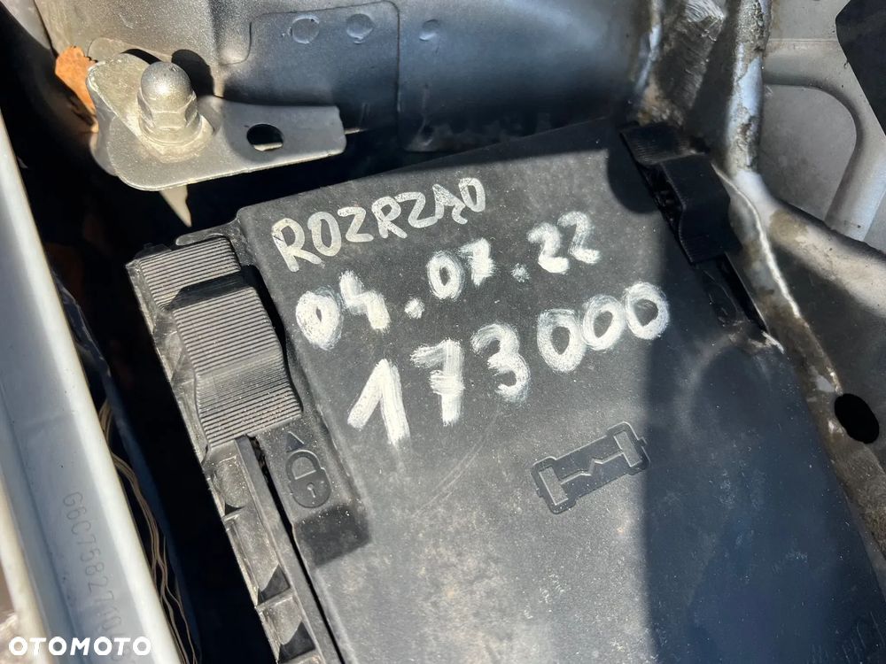 Volkswagen Caddy - 24