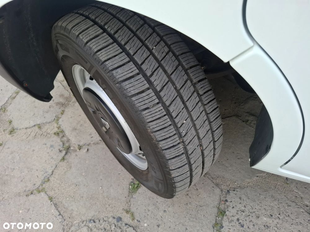 Renault Master 2.3DCI 150KM KONTENER WINDA KLIMA Faktura VAT 23% - 33