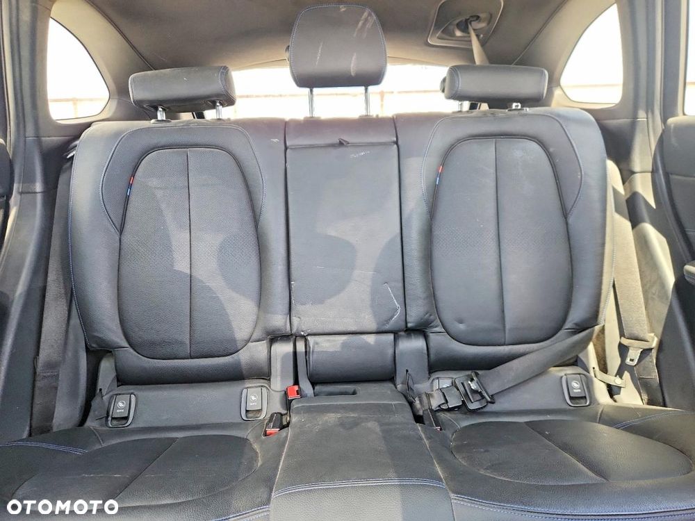 BMW X1 xDrive25i M Sport sport - 9