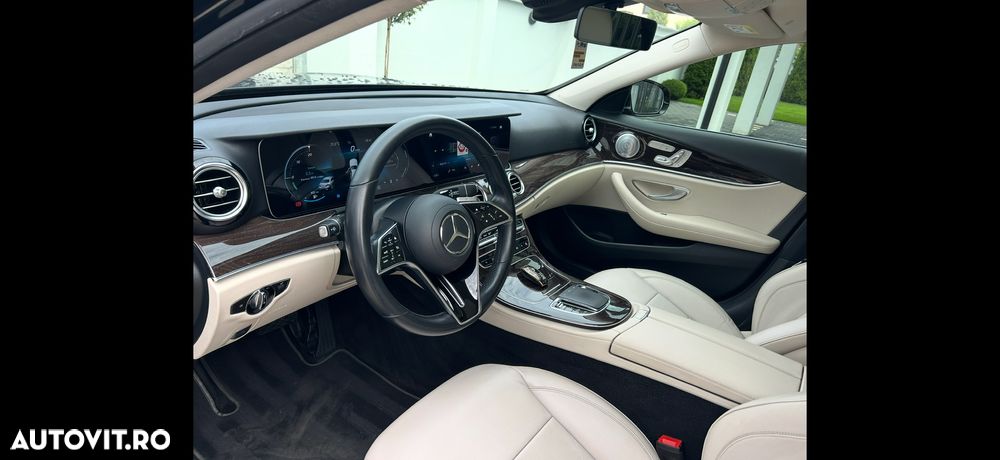 Mercedes-Benz E 220 d 4MATIC Aut. - 2