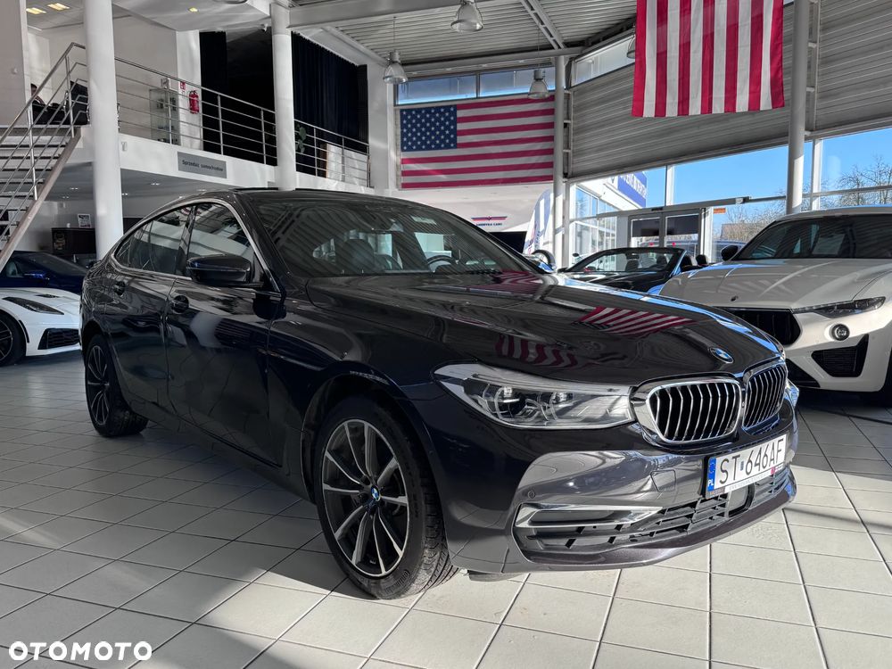 BMW 6GT - 3