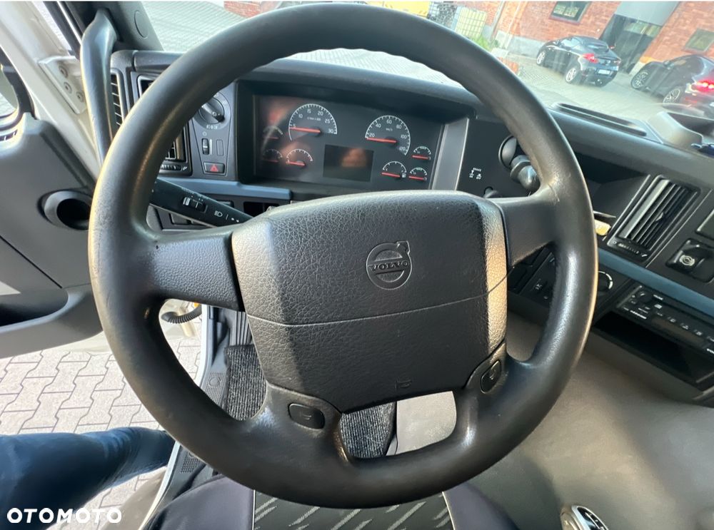 Volvo FM12 - 16