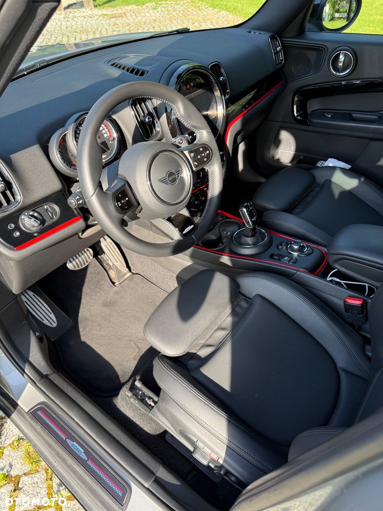 MINI John Cooper Works ALL4 sport - 10