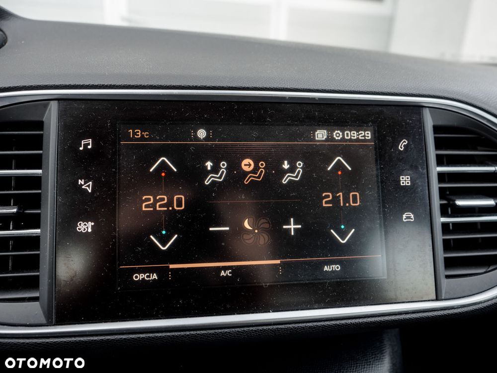 Peugeot 308 BlueHDi 130 Stop & Start Style - 25