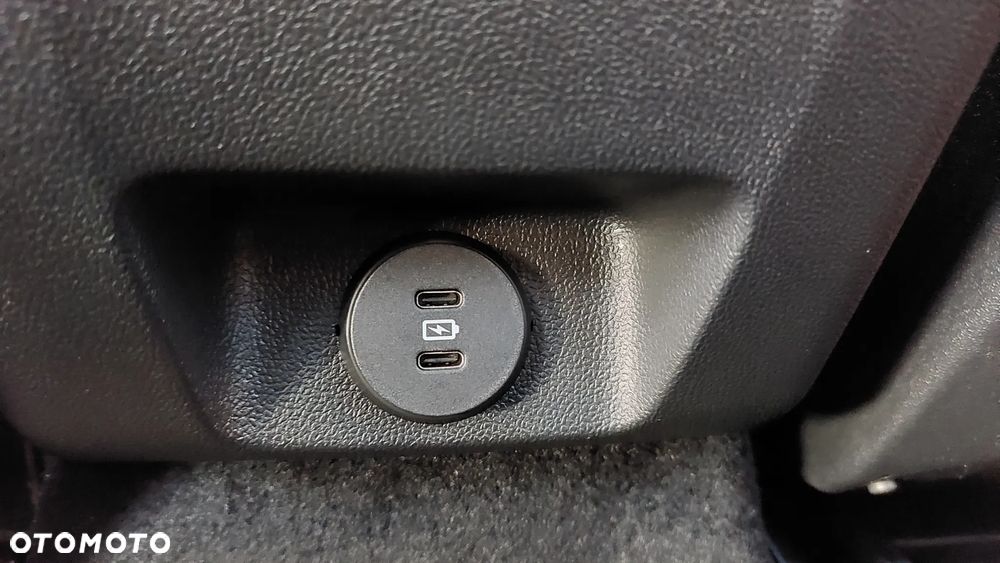 Ford Focus 1.0 EcoBoost mHEV Active X - 26