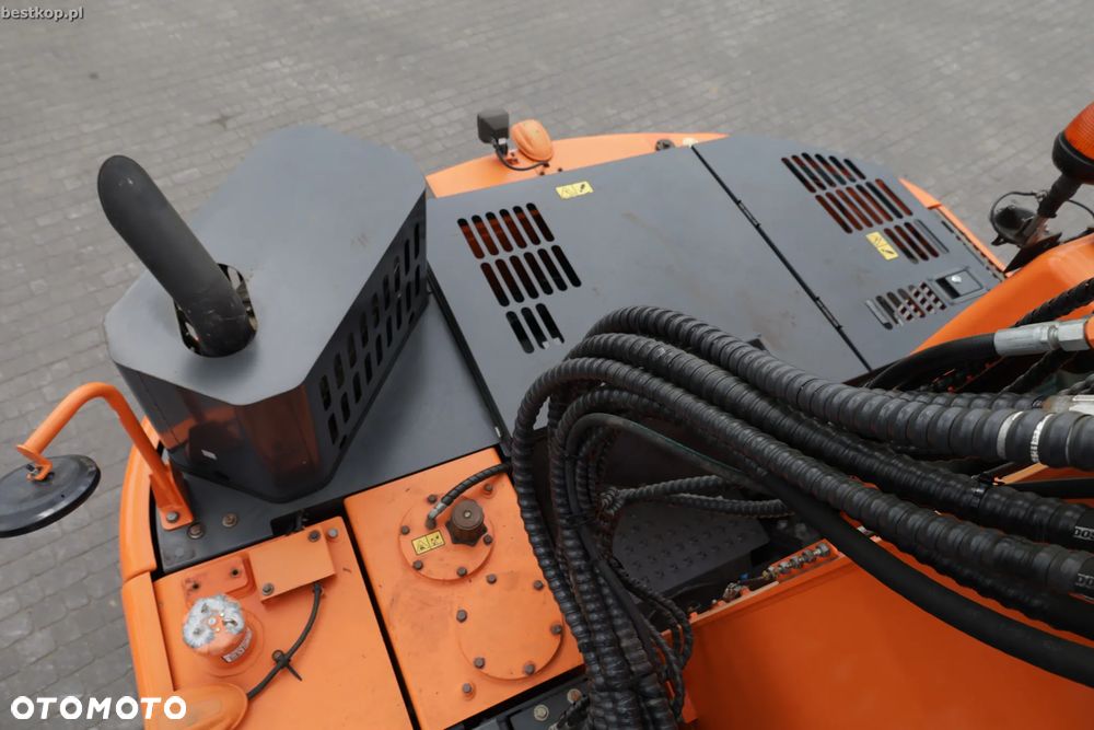 Doosan DX235LCR - 27