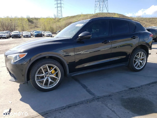 Alfa Romeo Stelvio 2.0 Turbo 16V AT8-Q4 Veloce