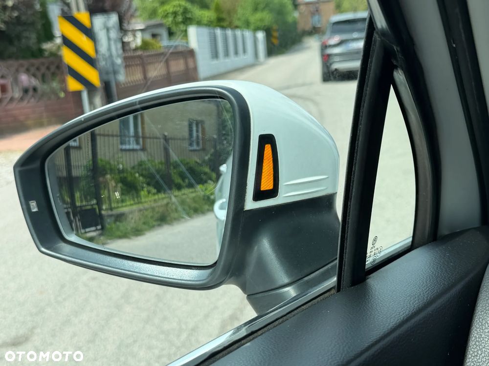 Volkswagen Tiguan Allspace 2.0 TSI 4Mot Life DSG 7os - 25