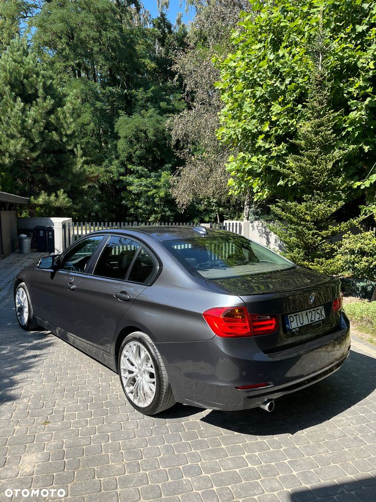 BMW Seria 3 318d - 6