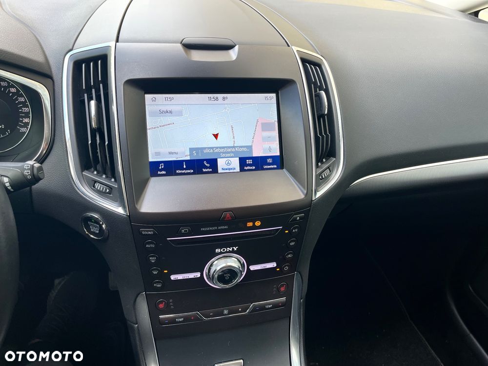 Ford S-Max - 35