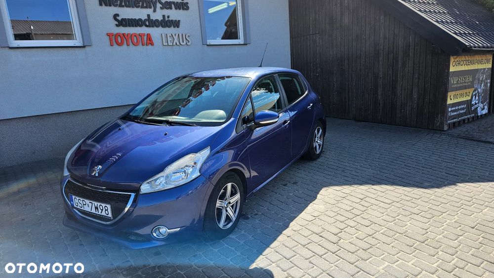 Peugeot 208 1.6 e-HDi Allure STT - 1