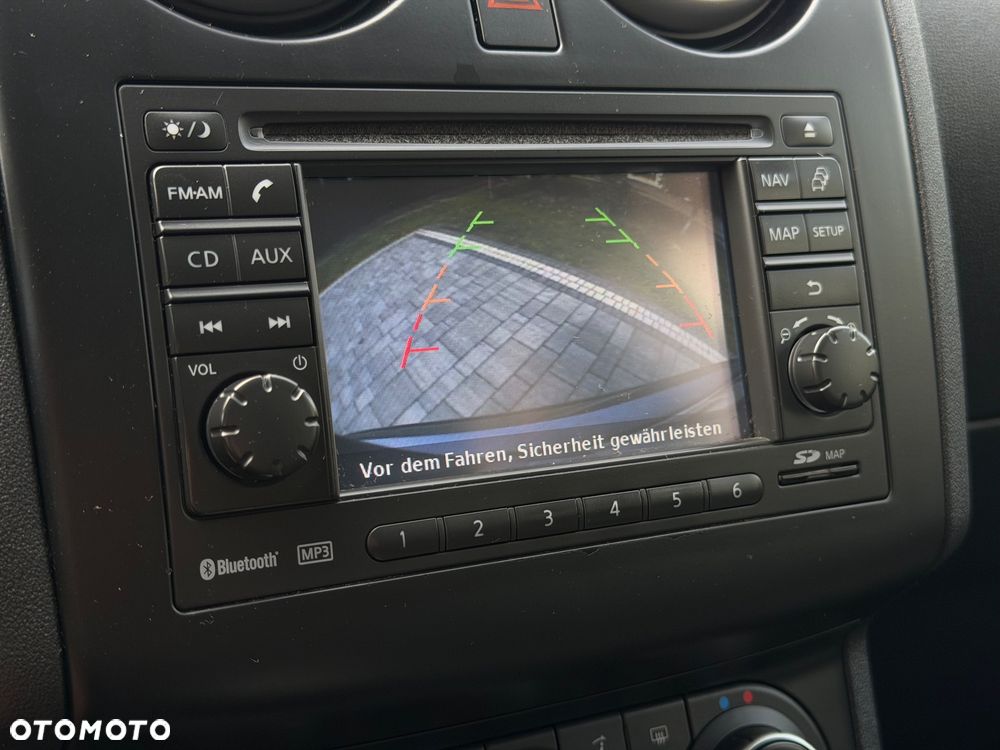 Nissan Qashqai 2.0 4x4 Tekna - 36