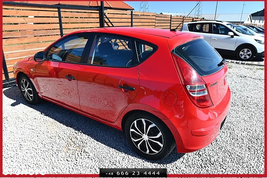 Hyundai i30 1.4 Blue Comfort - 10