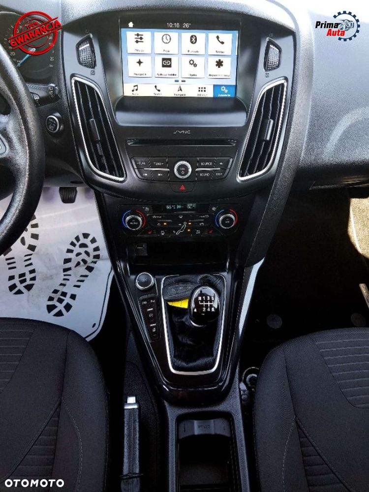 Ford Focus 1.0 EcoBoost Titanium Style - 26
