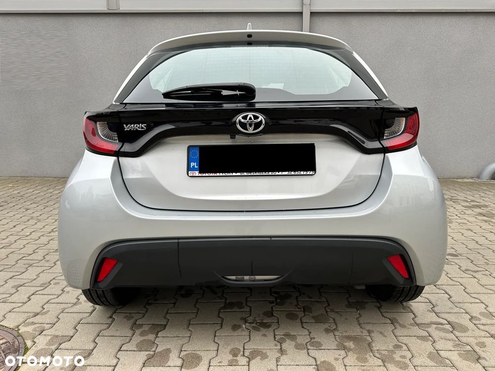 Toyota Yaris 1.5 Comfort - 9