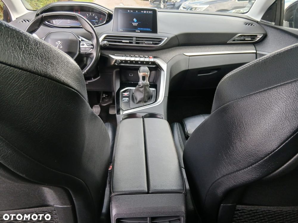 Peugeot 3008 1.2 PureTech GT S&S - 26
