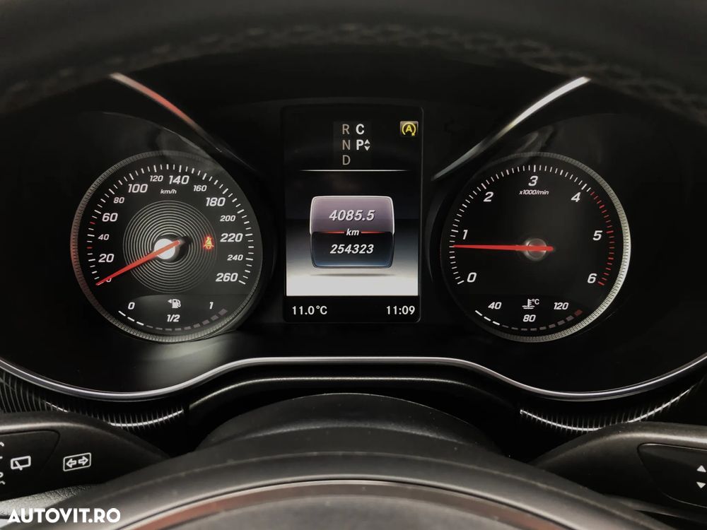 Mercedes-Benz V 220 CDI kompakt 7G-TRONIC Edition - 19