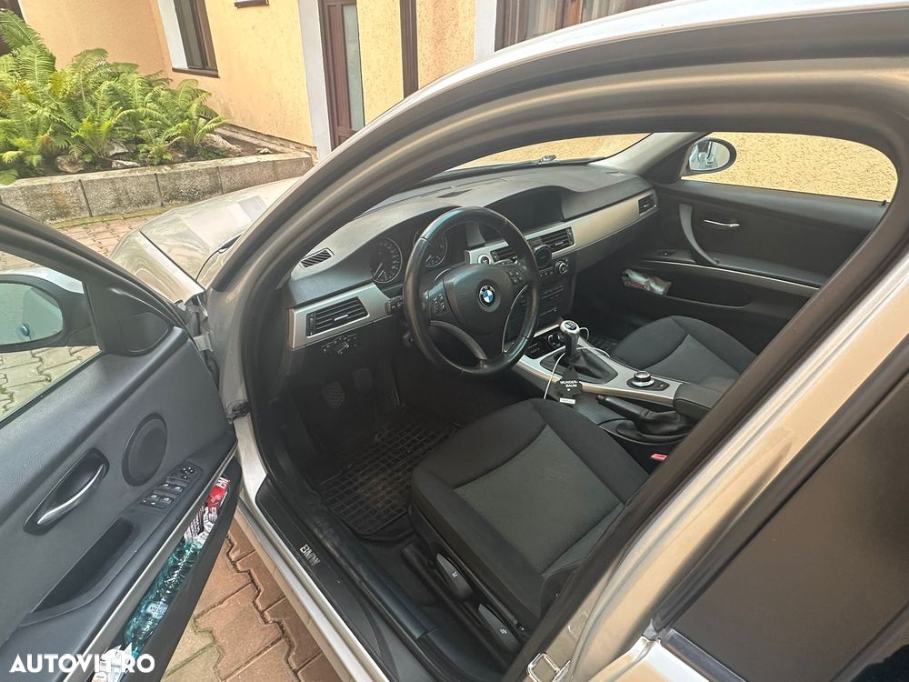 BMW Seria 3 320d - 3