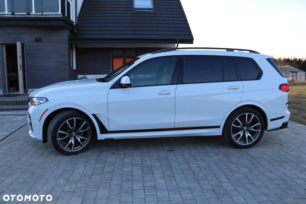 BMW X7 M50i - 8