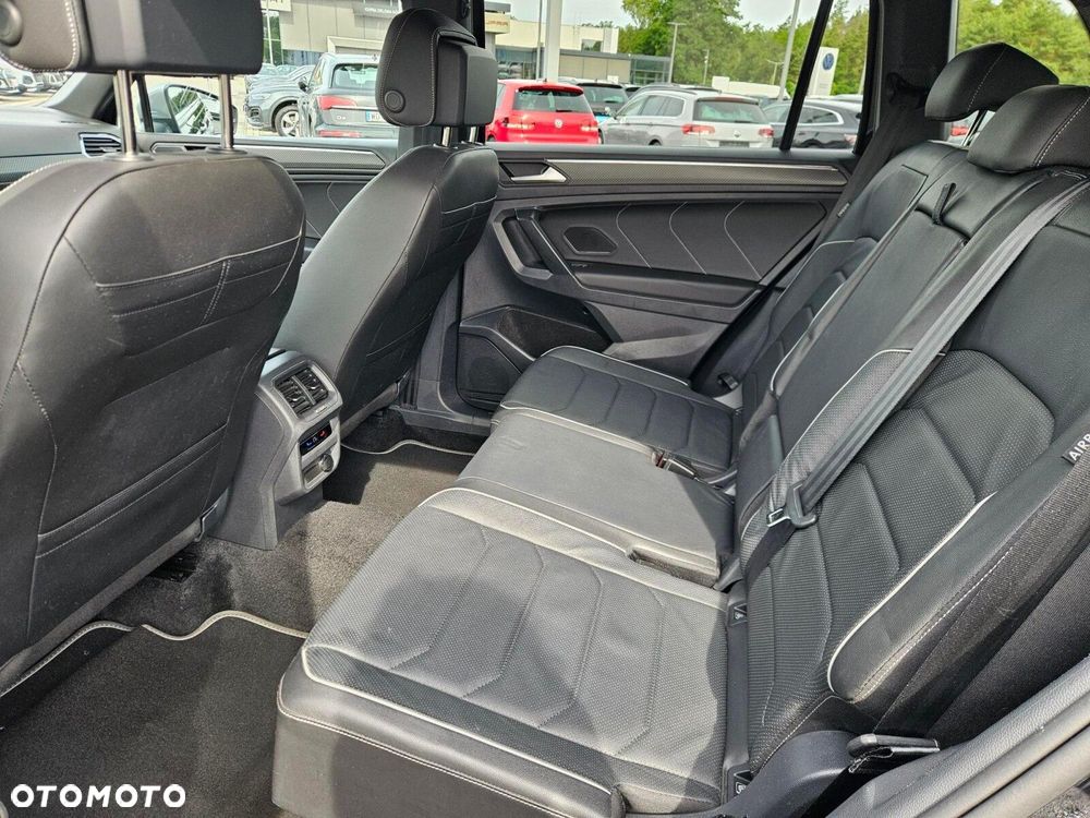 Volkswagen Tiguan Allspace - 14