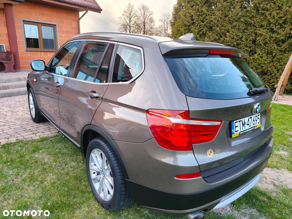 BMW X3 sDrive18d - 10