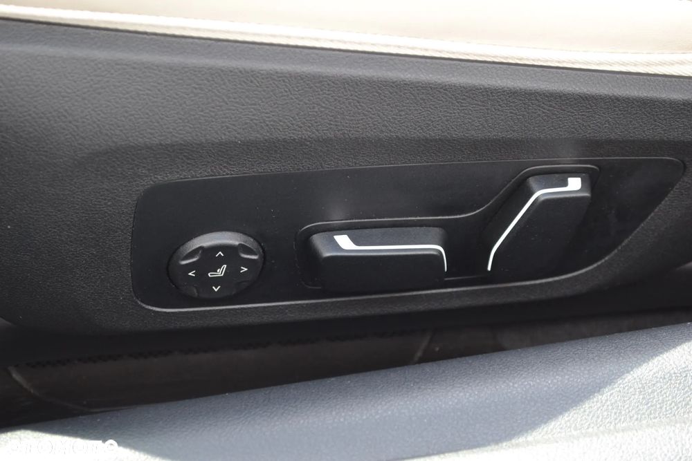 BMW Seria 4 M440i xDrive mHEV - 27