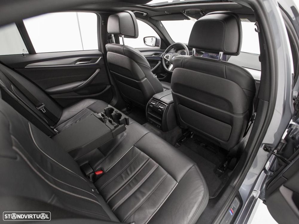 BMW 530 - 15