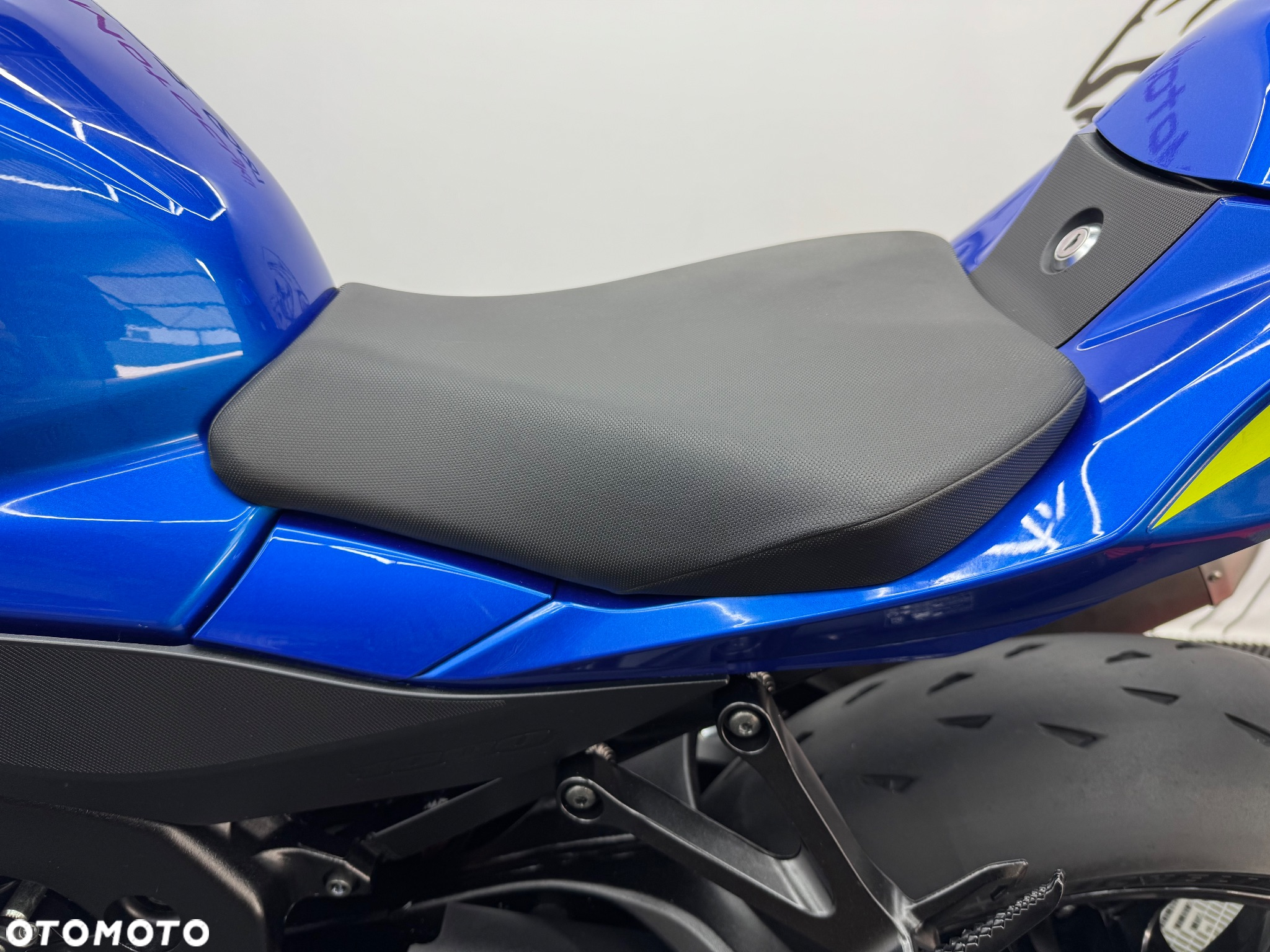 Suzuki GSX-R - 17