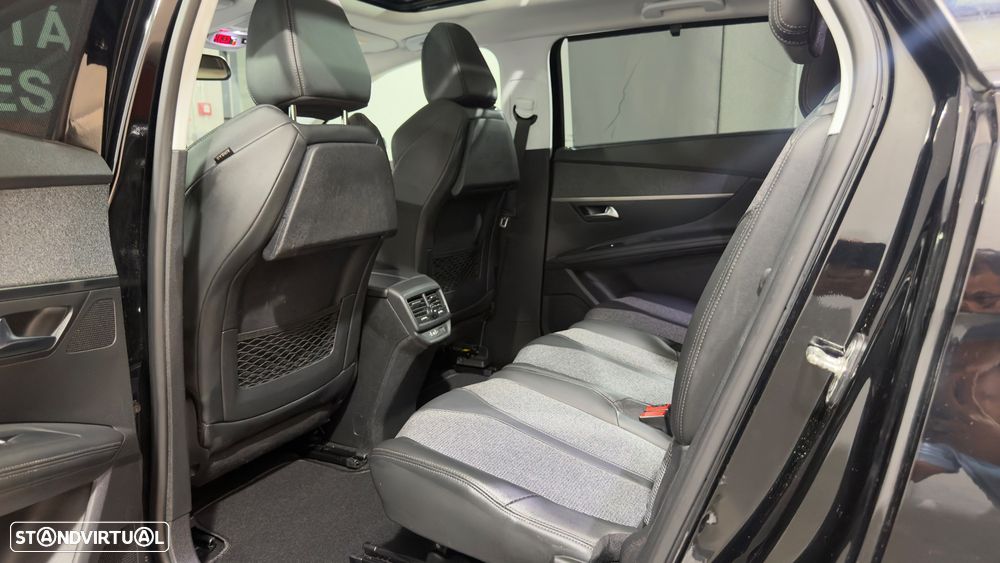 Peugeot 5008 1.2 PureTech Allure Grip Control - 15