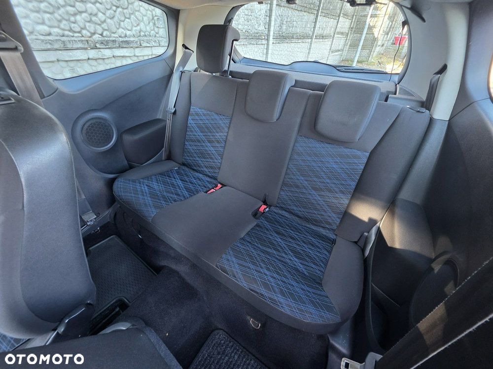Renault Clio 1.2 16V Authentique - 21