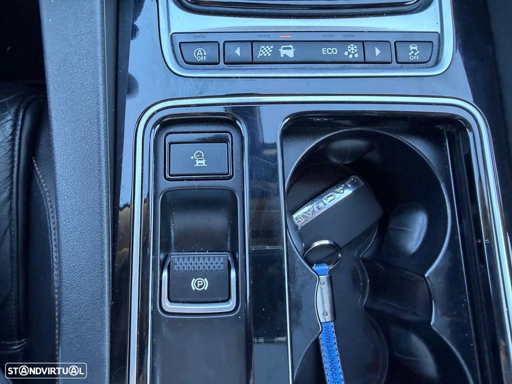 Jaguar F-Pace 2.0 i4D Prestige Aut. - 25
