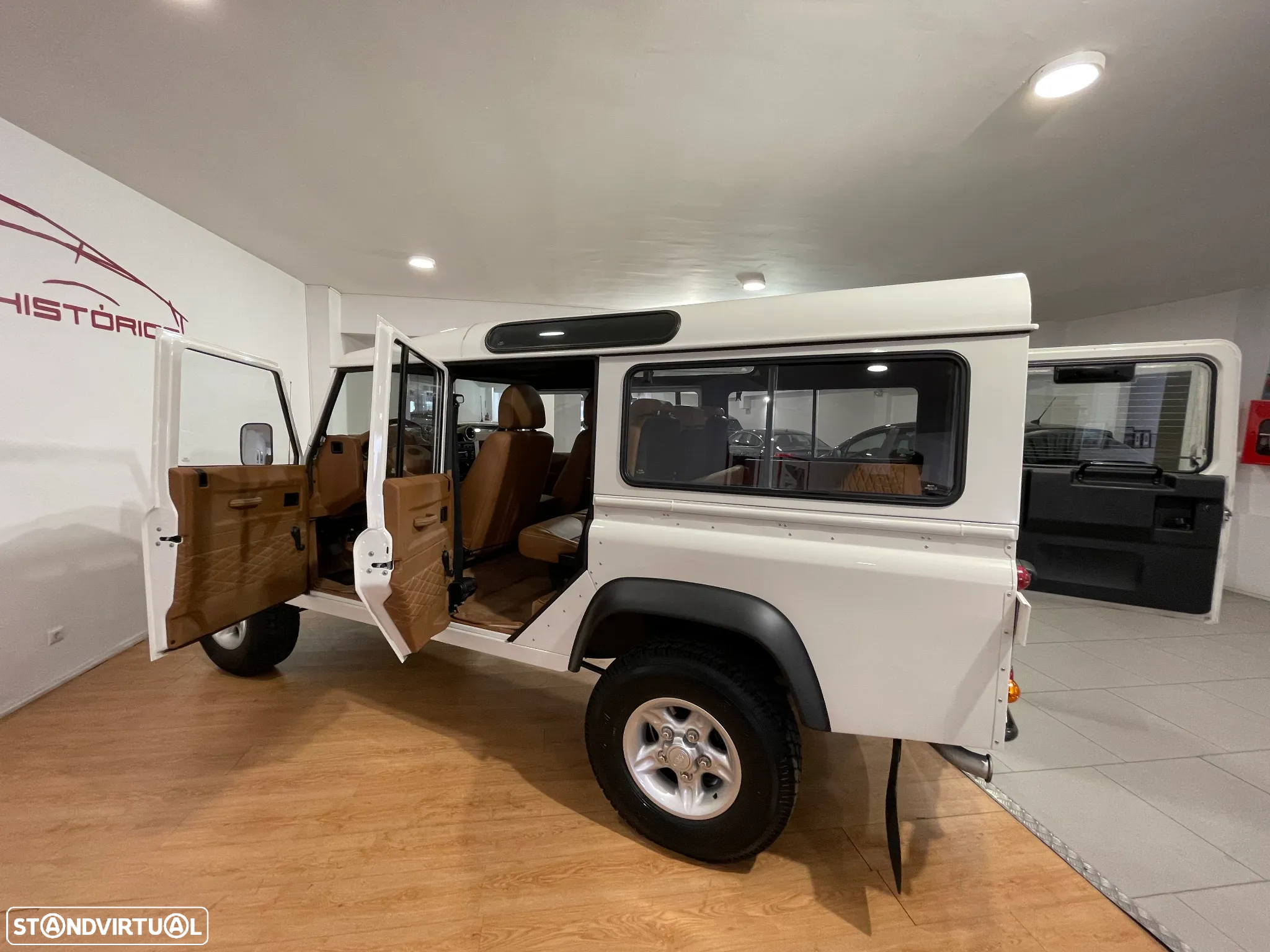 Land Rover Defender 110 CC 2.4 CRD SE - 42