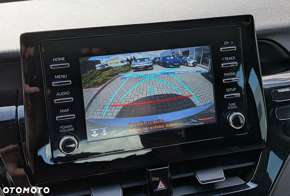 Toyota Camry 2.5 Hybrid Comfort CVT - 26