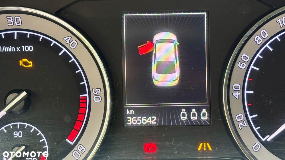 Skoda Superb 2.0 TDI Active - 9