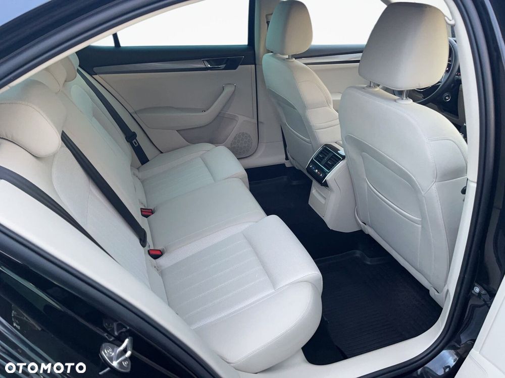 Skoda Superb 2.0 TSI Style DSG - 12