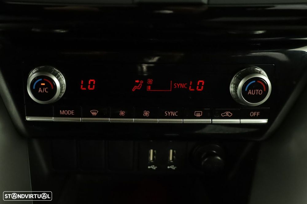 Mitsubishi Eclipse Cross 2.4 PHEV eMotion - 13