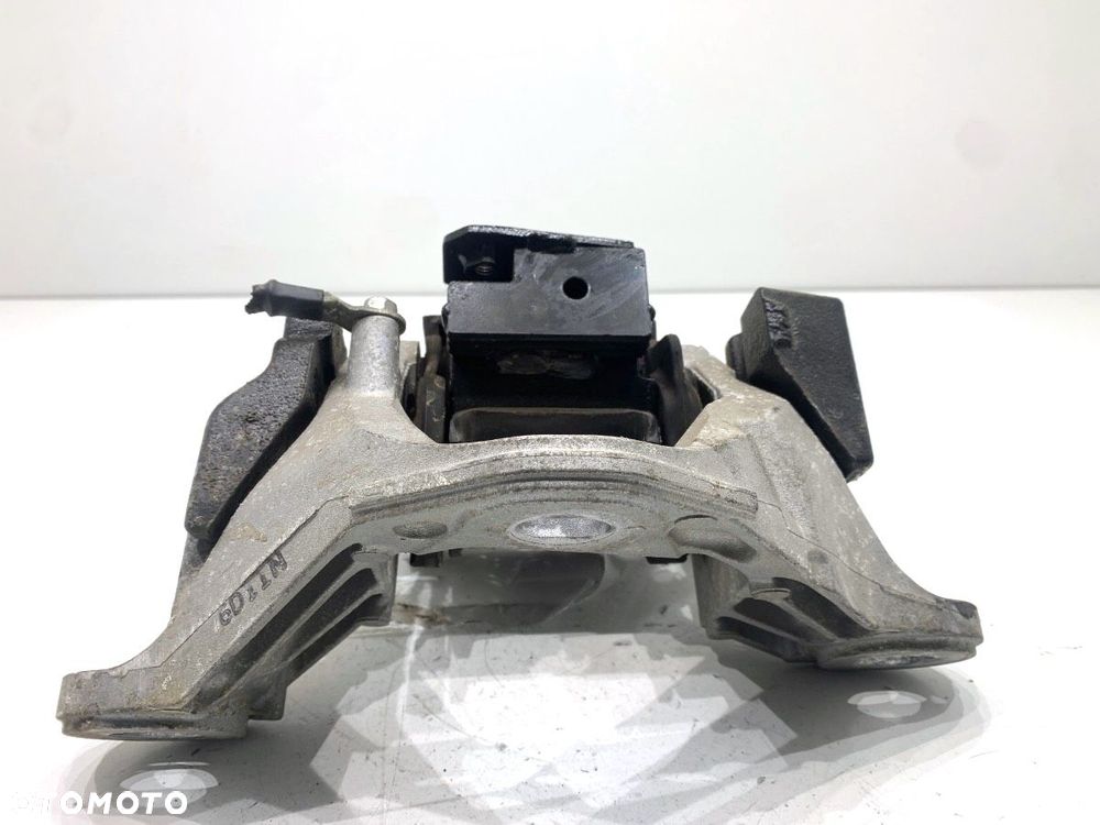 PODUSZKA SILNIKA LEWY  MAZDA 3 sedan (BM_, BN_) 2013 - 2022 2.0 88 kW [120 KM] benzyna 2013 - 2022 - 2