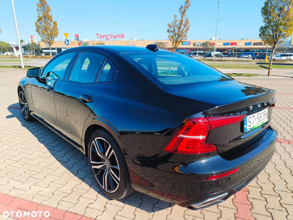 Volvo S60 T5 AWD R-Design - 11