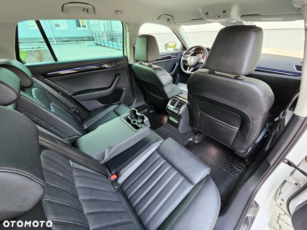 Skoda Superb 2.0 TDI 4x4 DSG L&K - 28