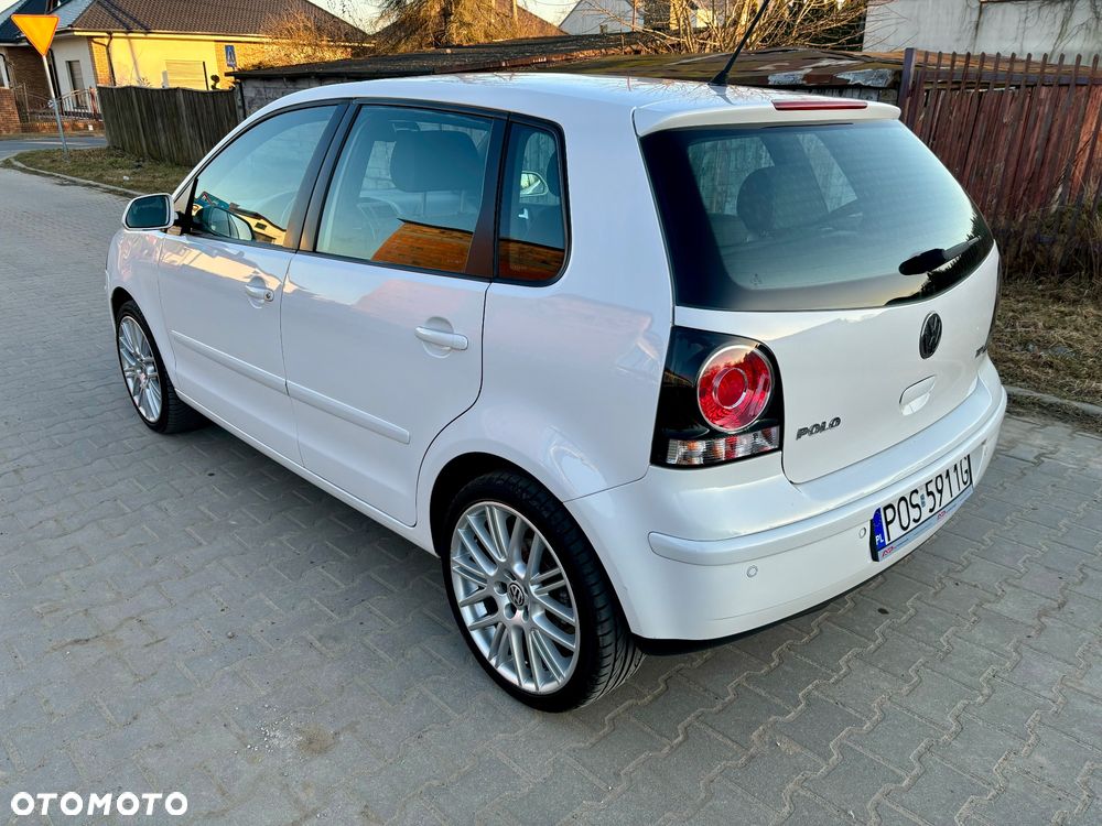 Volkswagen Polo - 7