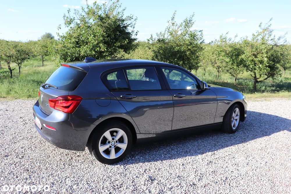 BMW Seria 1 116i Sport Line - 23