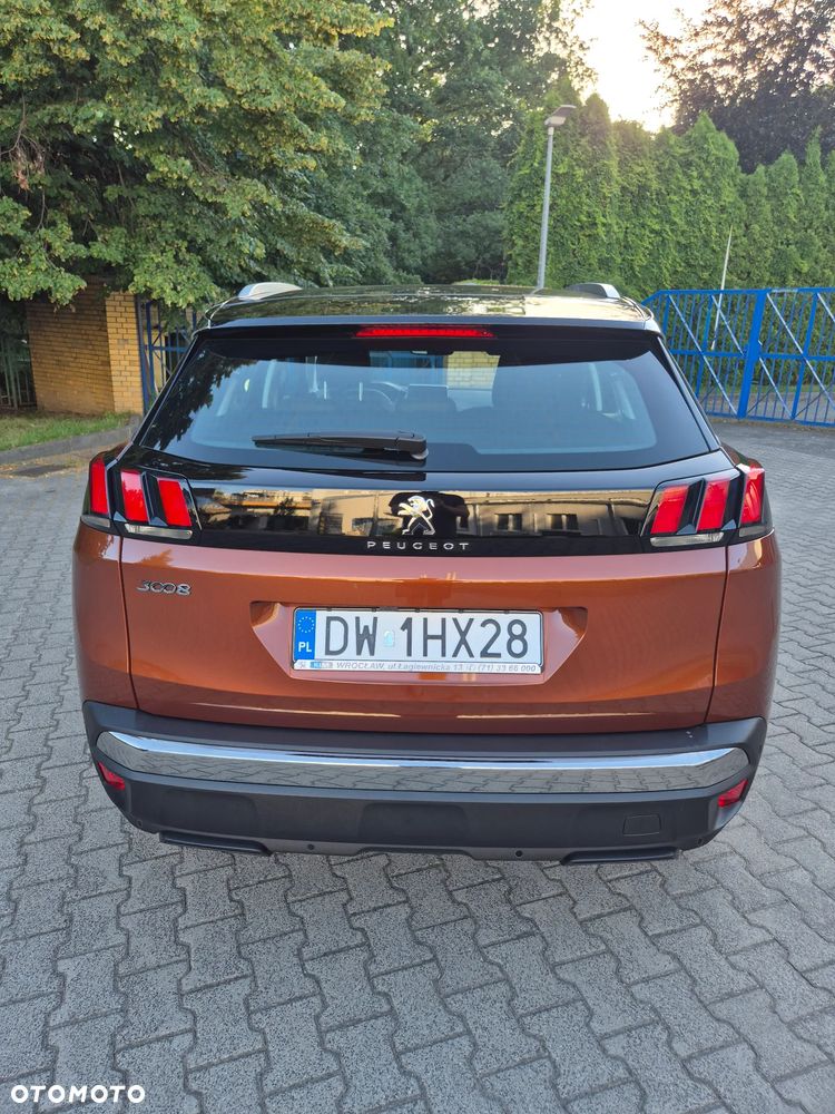 Peugeot 3008 1.2 PureTech GPF Allure S&S EAT8 - 5