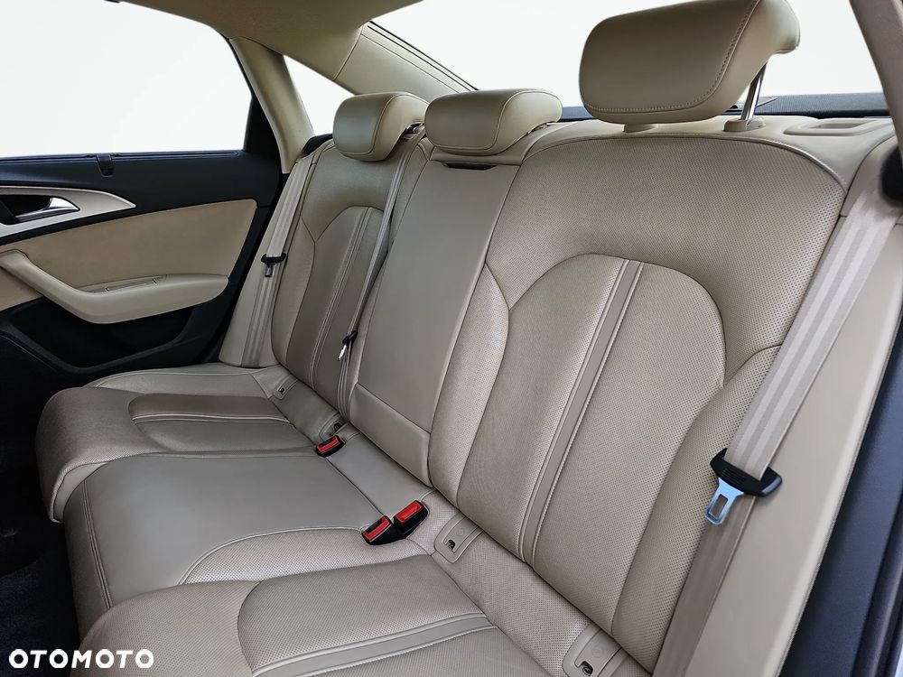 Audi A6 Limousine 2.0 TFSI Quattro S tronic - 29