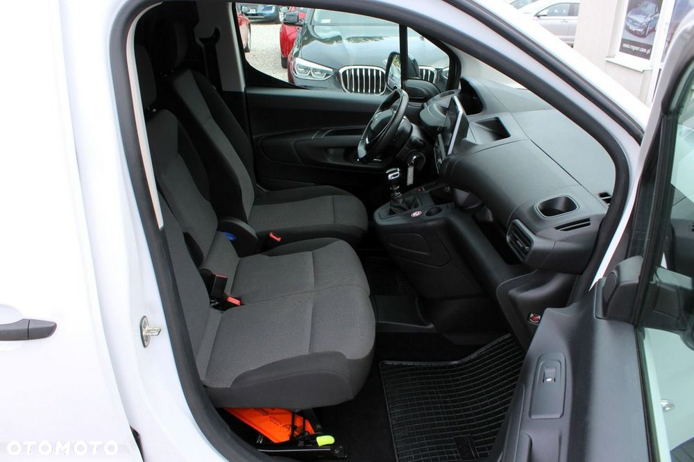 Peugeot Partner - 13