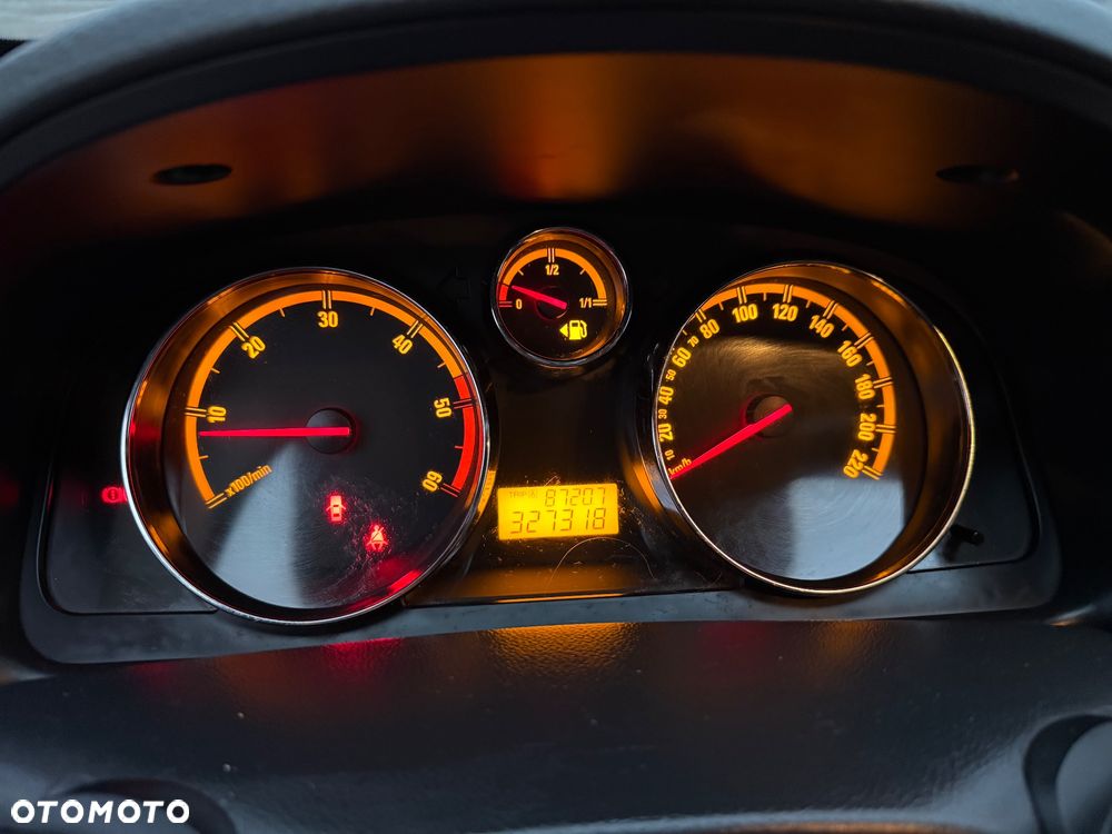 Opel Antara 2.0 CDTI - 9