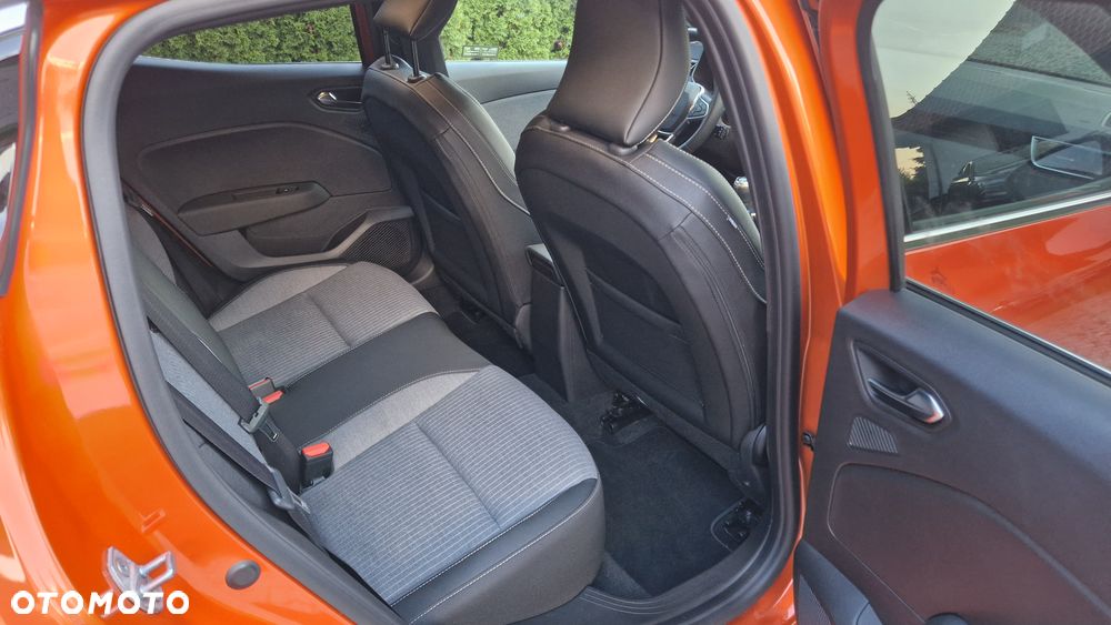 Renault Clio - 29